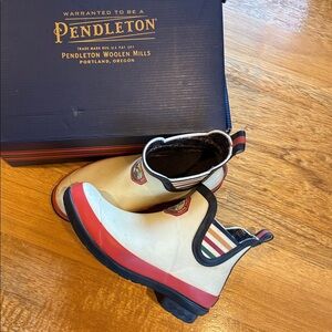 Pendleton Women's National Park Chelsea Rain Boots